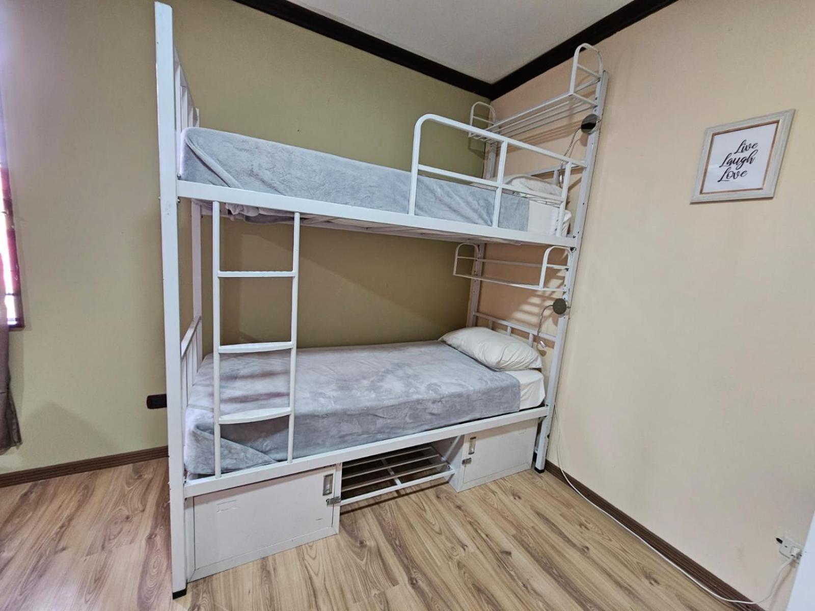 Hostel La Cali Inn ซานโฮเซ ภายนอก รูปภาพ