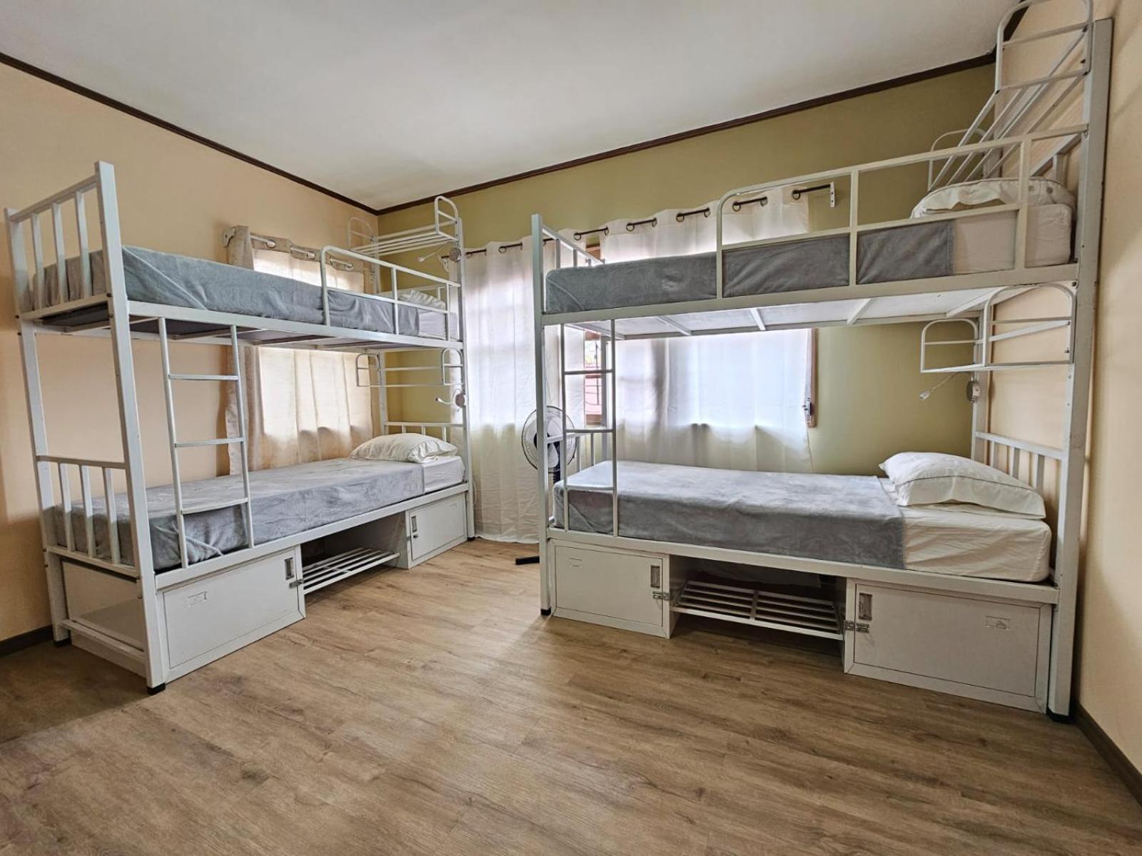 Hostel La Cali Inn ซานโฮเซ ภายนอก รูปภาพ